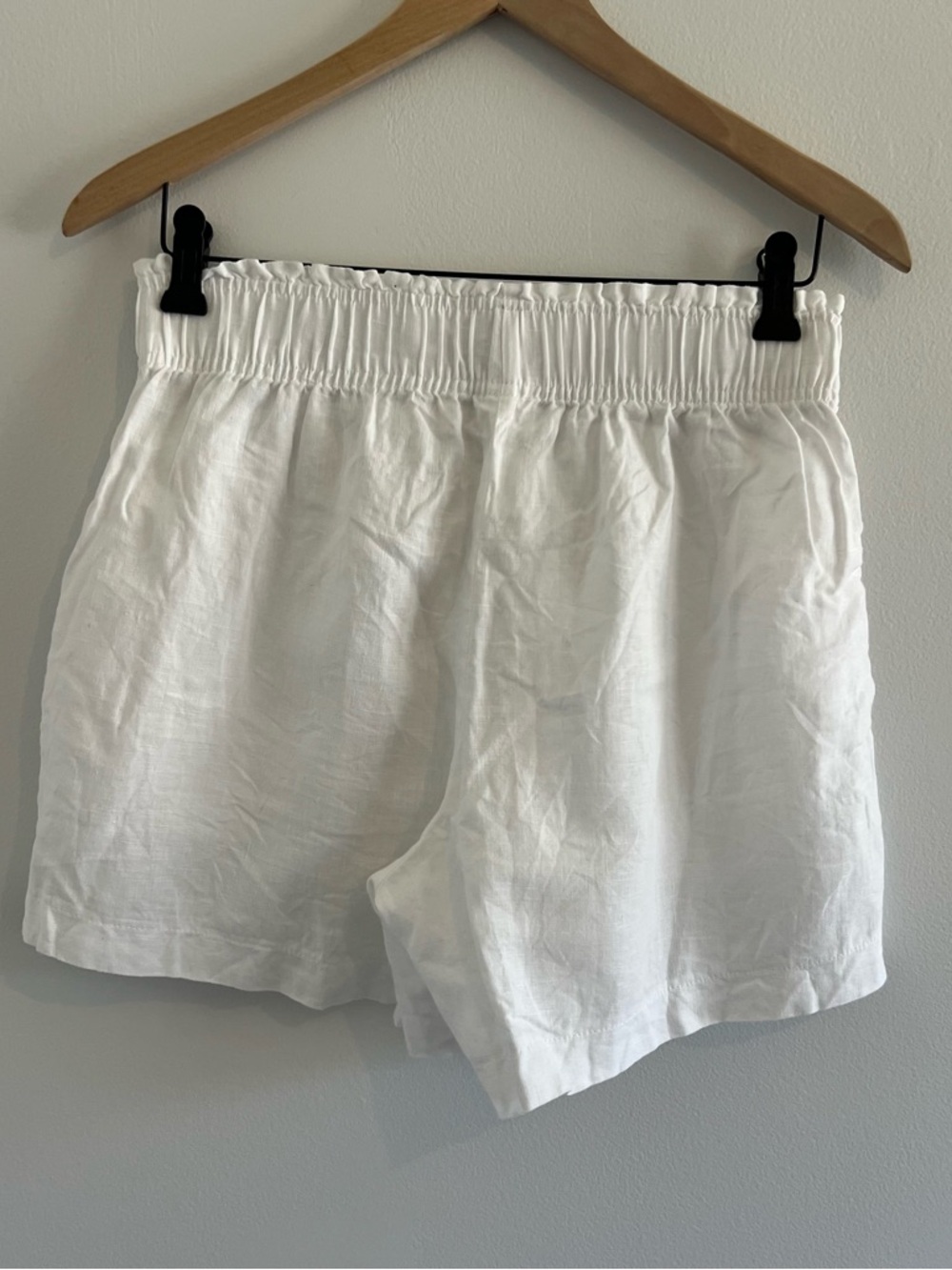 Quince White High-Waist Linen Shorts - Picture 5 of 8